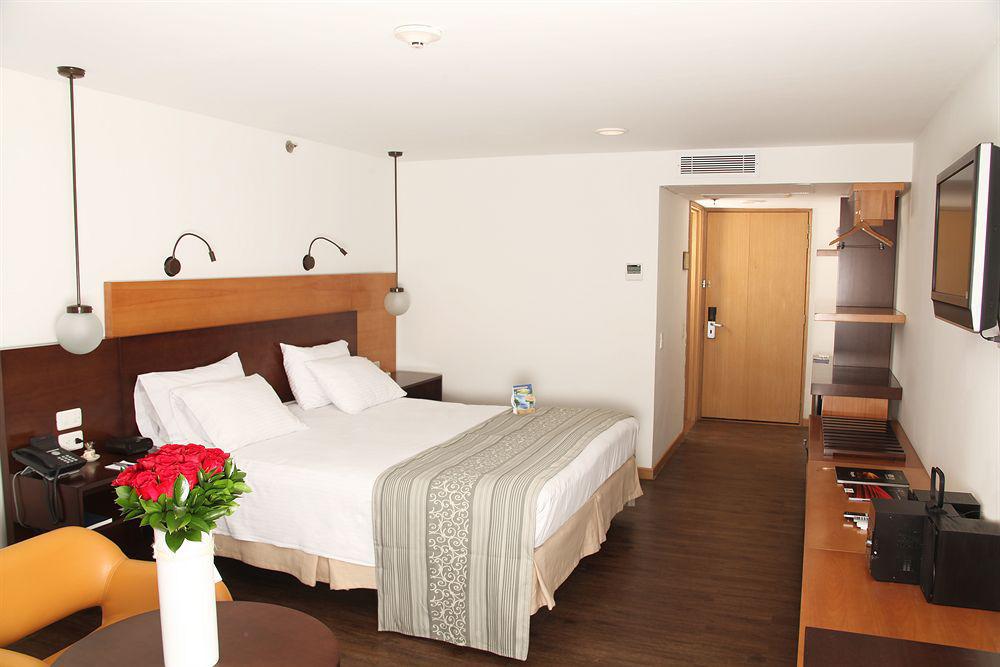 Hotel Dann Norte Bogotá Chambre photo